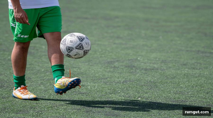 8866体育⚽ 全球赛事盛宴，每一脚都点燃热血！🔥